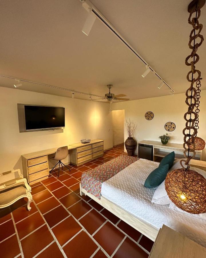 El Percal Hacienda Hotel 몬테네그로 외부 사진