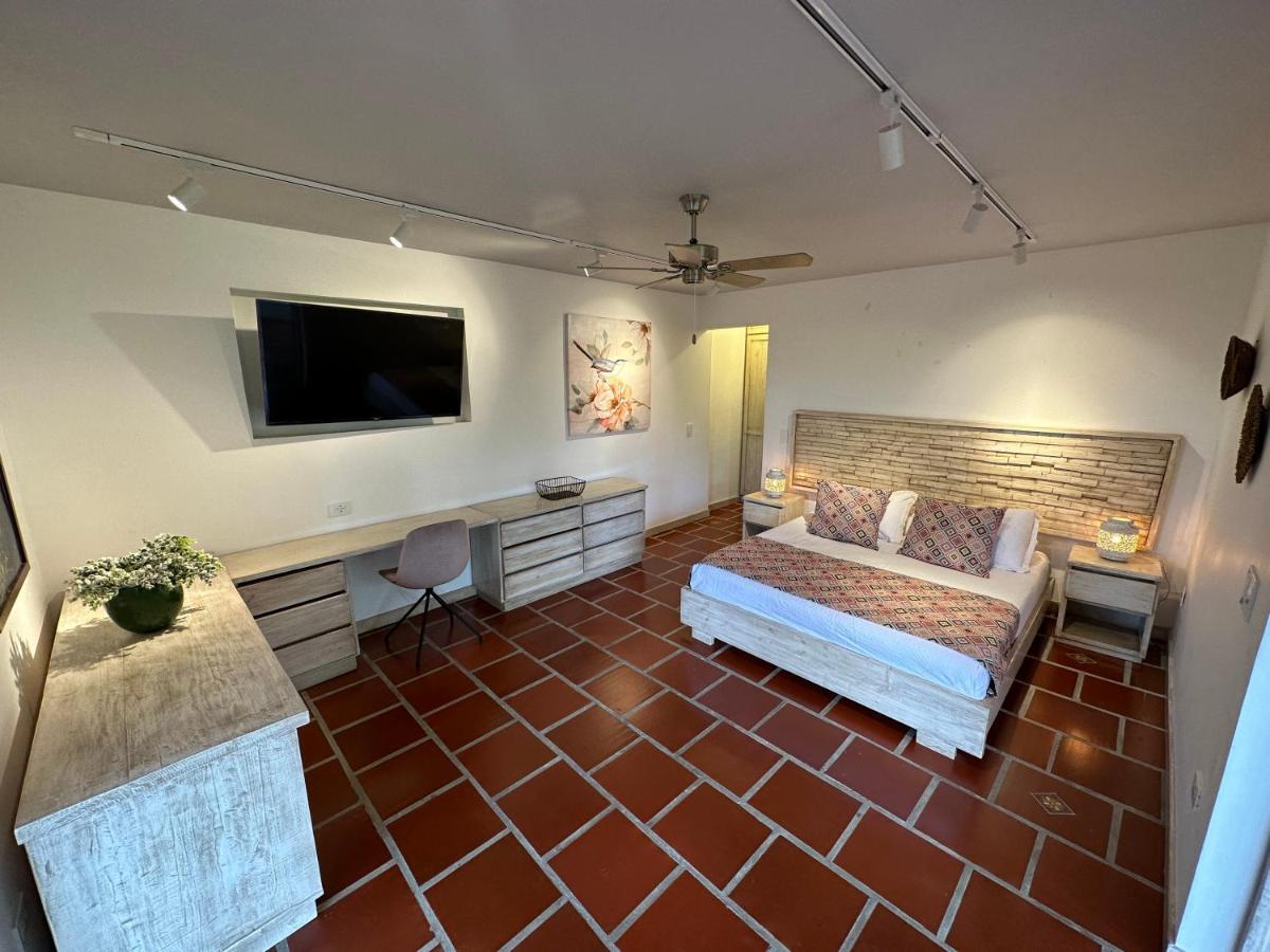 El Percal Hacienda Hotel 몬테네그로 외부 사진