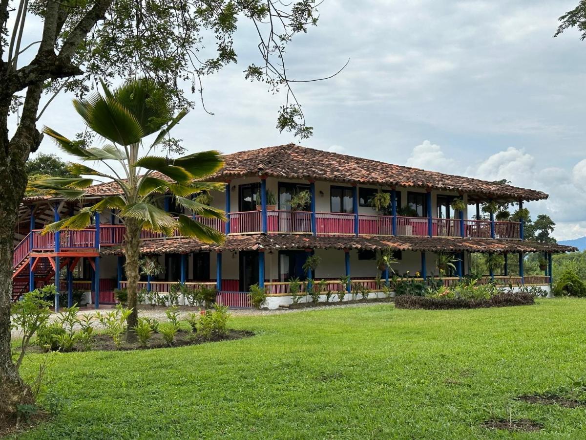 El Percal Hacienda Hotel 몬테네그로 외부 사진