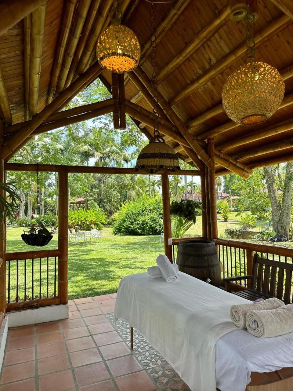 El Percal Hacienda Hotel 몬테네그로 외부 사진