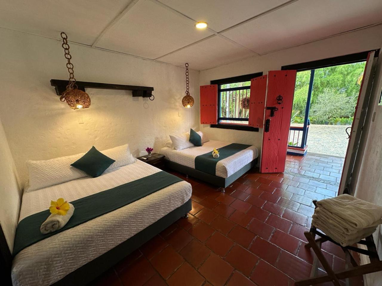 El Percal Hacienda Hotel 몬테네그로 외부 사진