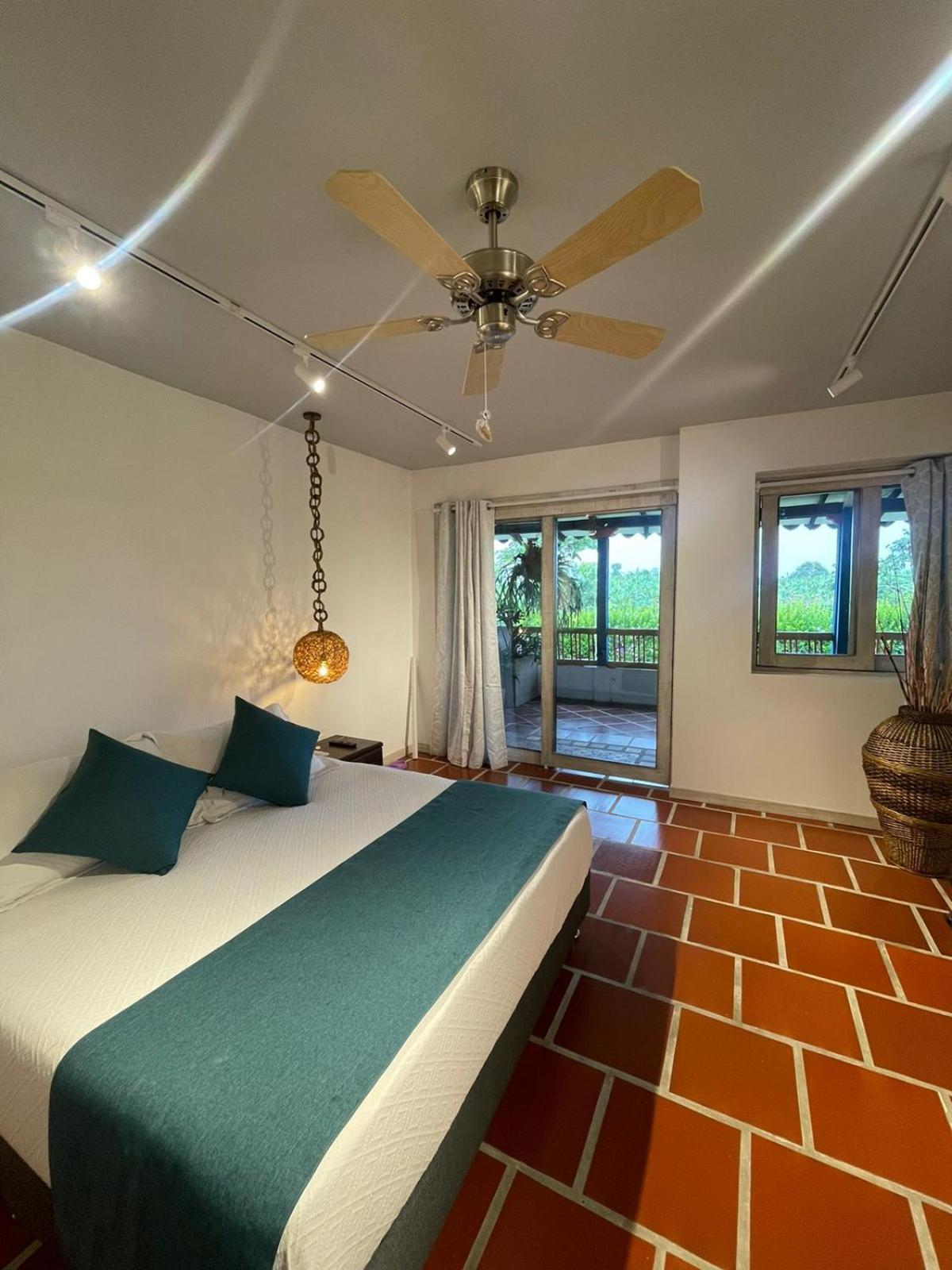 El Percal Hacienda Hotel 몬테네그로 외부 사진