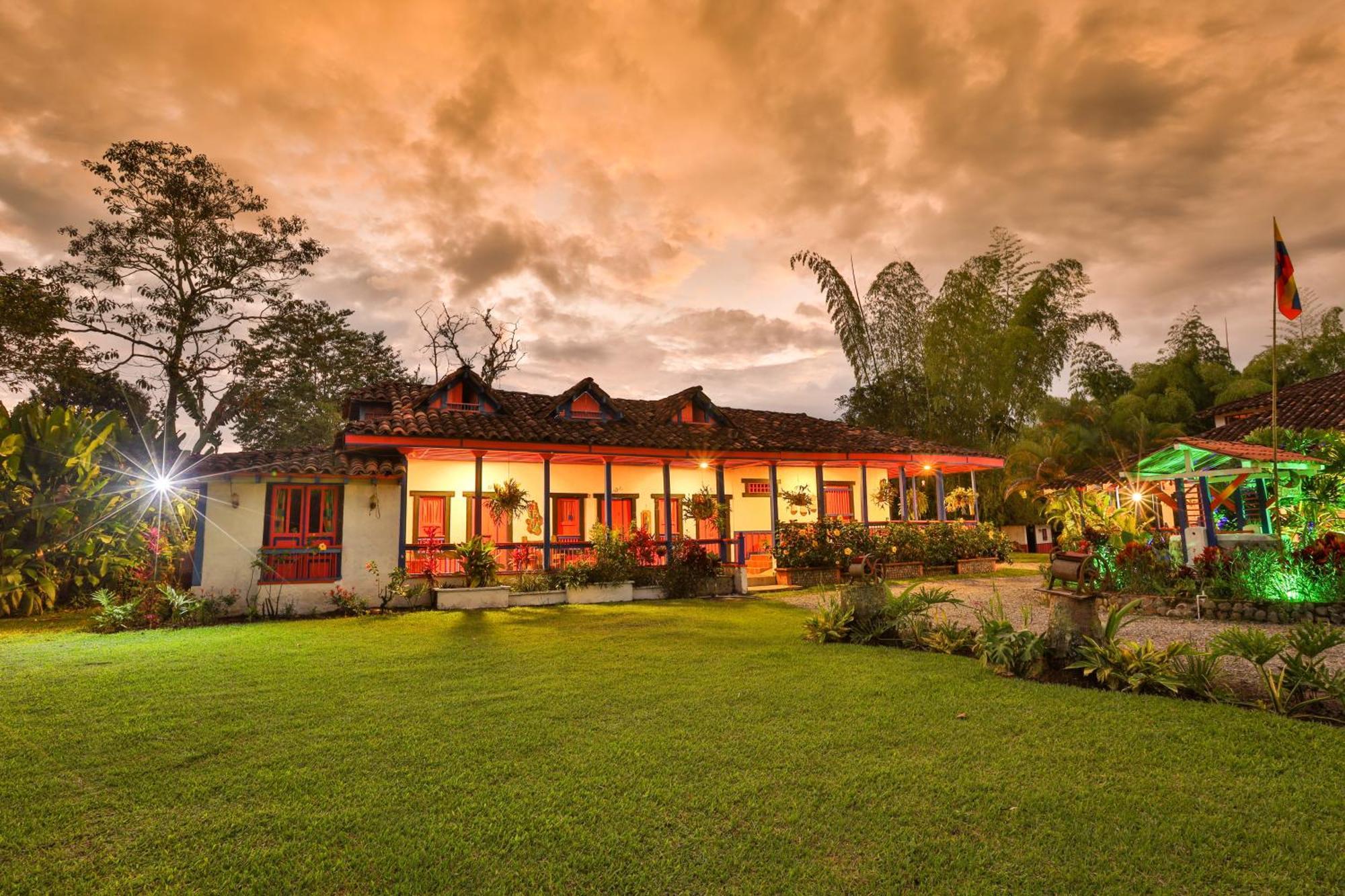 El Percal Hacienda Hotel 몬테네그로 외부 사진